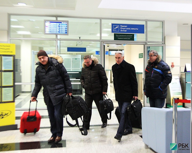 Олимпийская сборная по хоккею прибыла в Казань