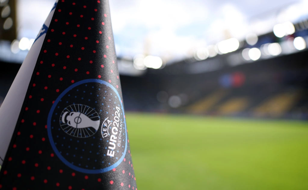 Dean Mouhtaropoulos / Getty Images