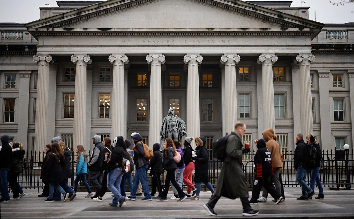 Chip Somodevilla / Getty Images