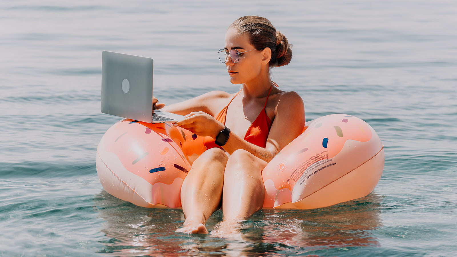 Законно ли работать из отпуска. Объяснил эксперт