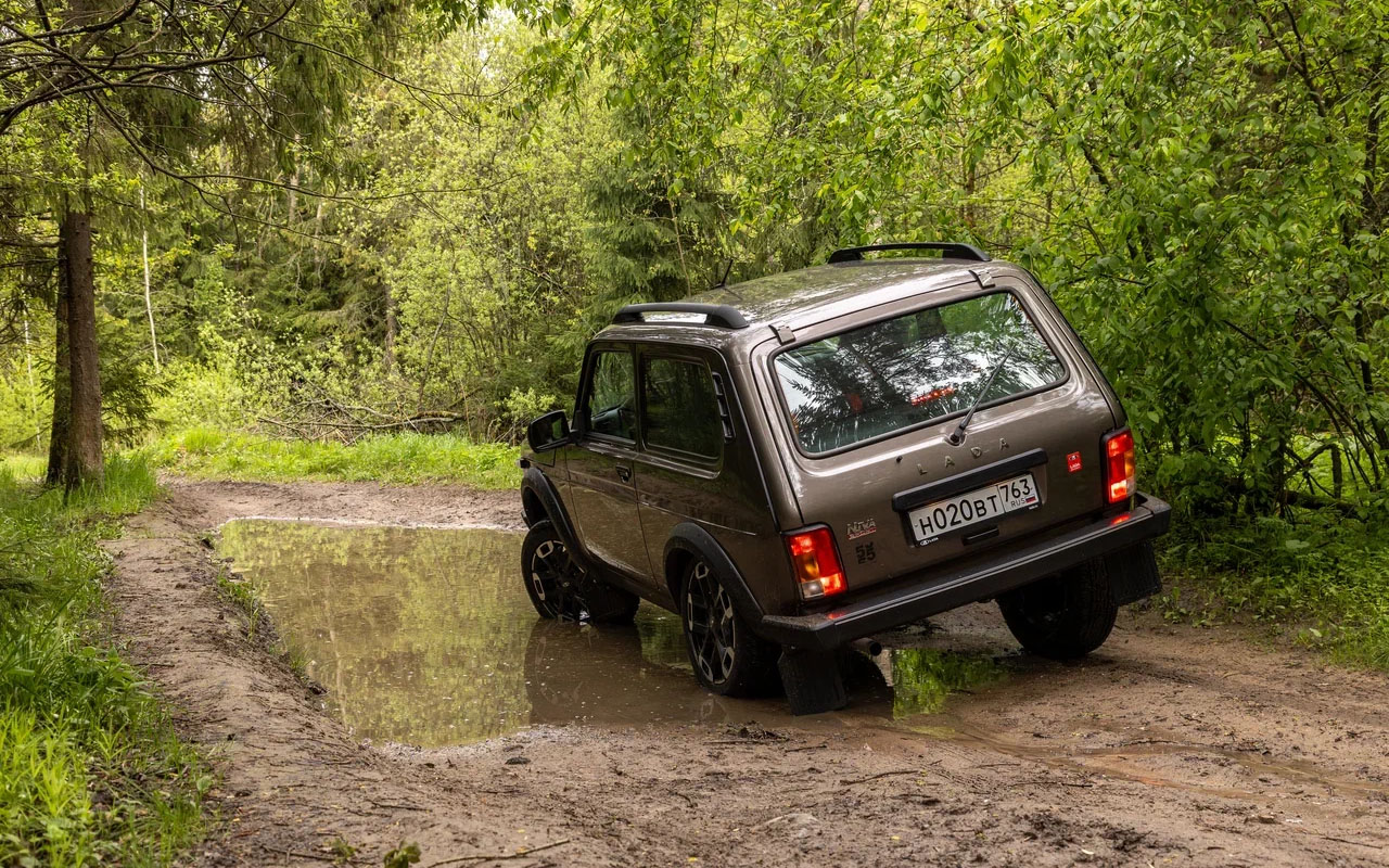 Lada Niva Sport