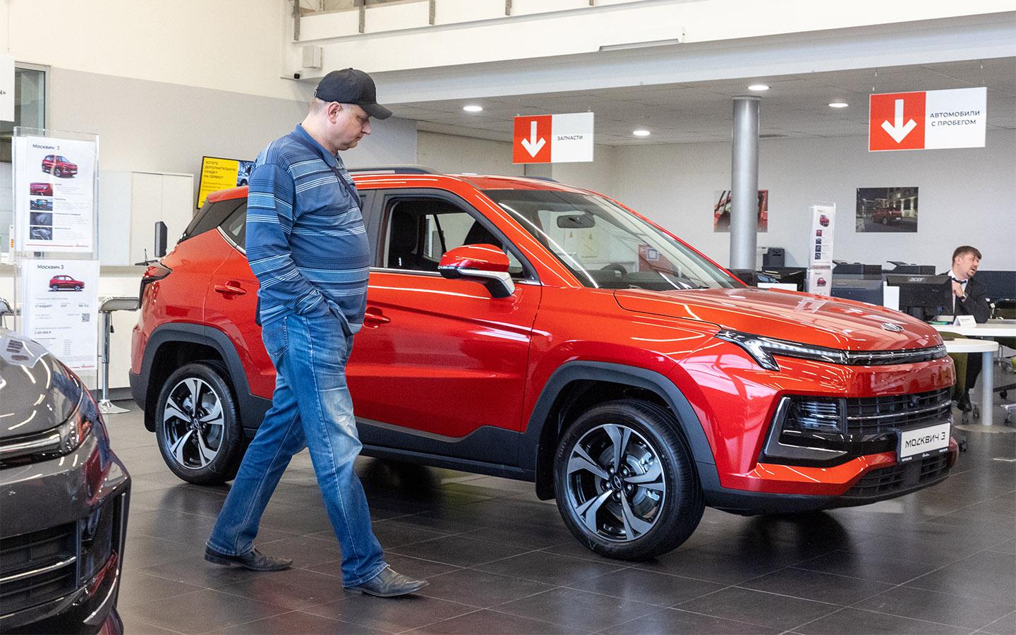 «Москвич» раскрыл планы по наращиванию продаж автомобилей в 2025 году