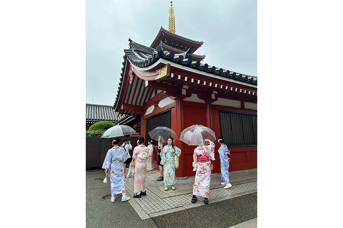 Токио, у храма Сэнсо-дзи в районе Асакуса