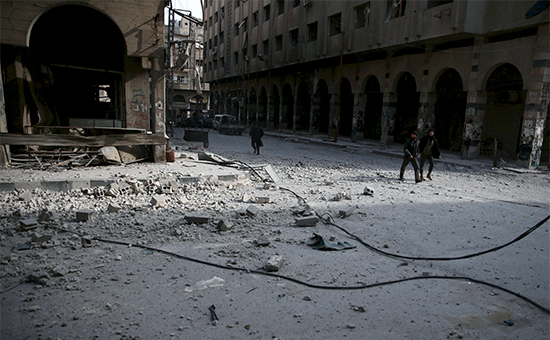Один из районов Дамаска после обстрела. 11 декабря 2015 года
