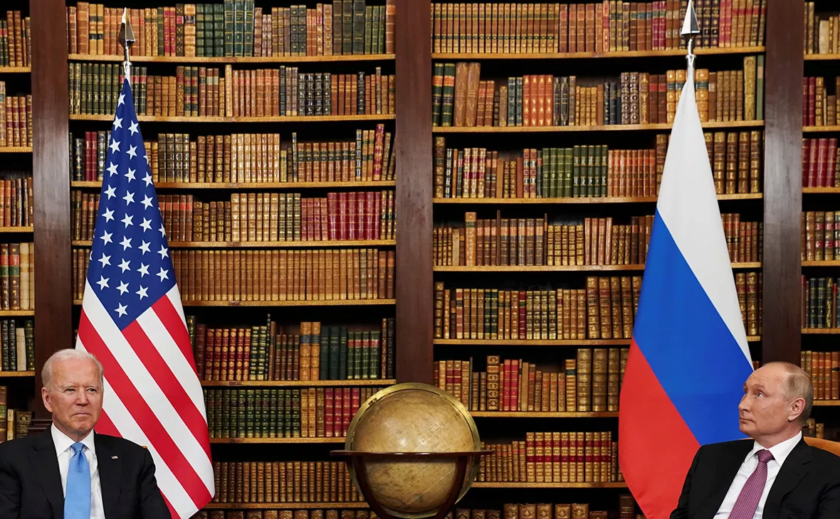 Kevin Lamarque / Reuters