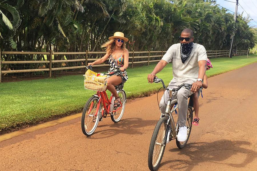 Бейонсе и Jay-Z в 2016 году