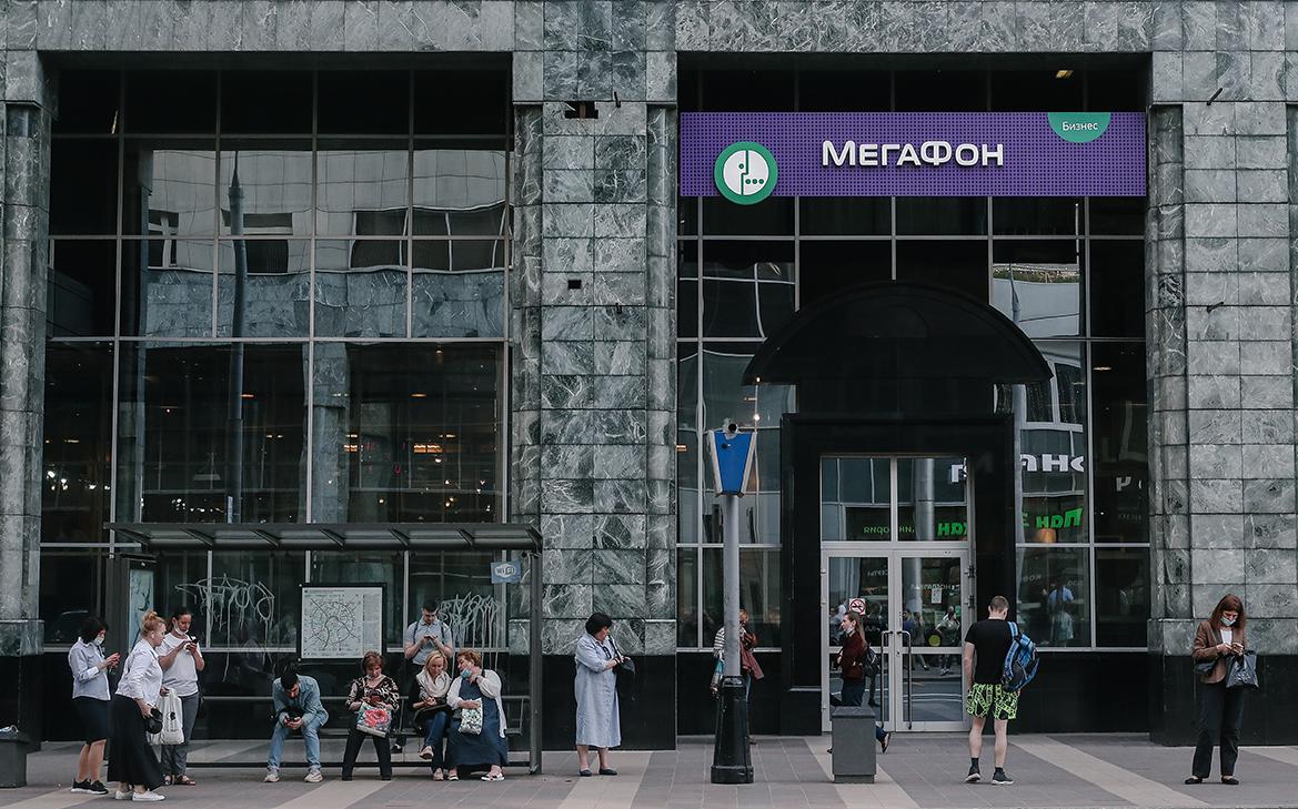 ФАС выдала предупреждение «Мегафону», «Билайну» и МТС за тарифы в Крыму