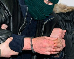 В Приморье задержан 20-летний член банды "охотников на милиционеров" 