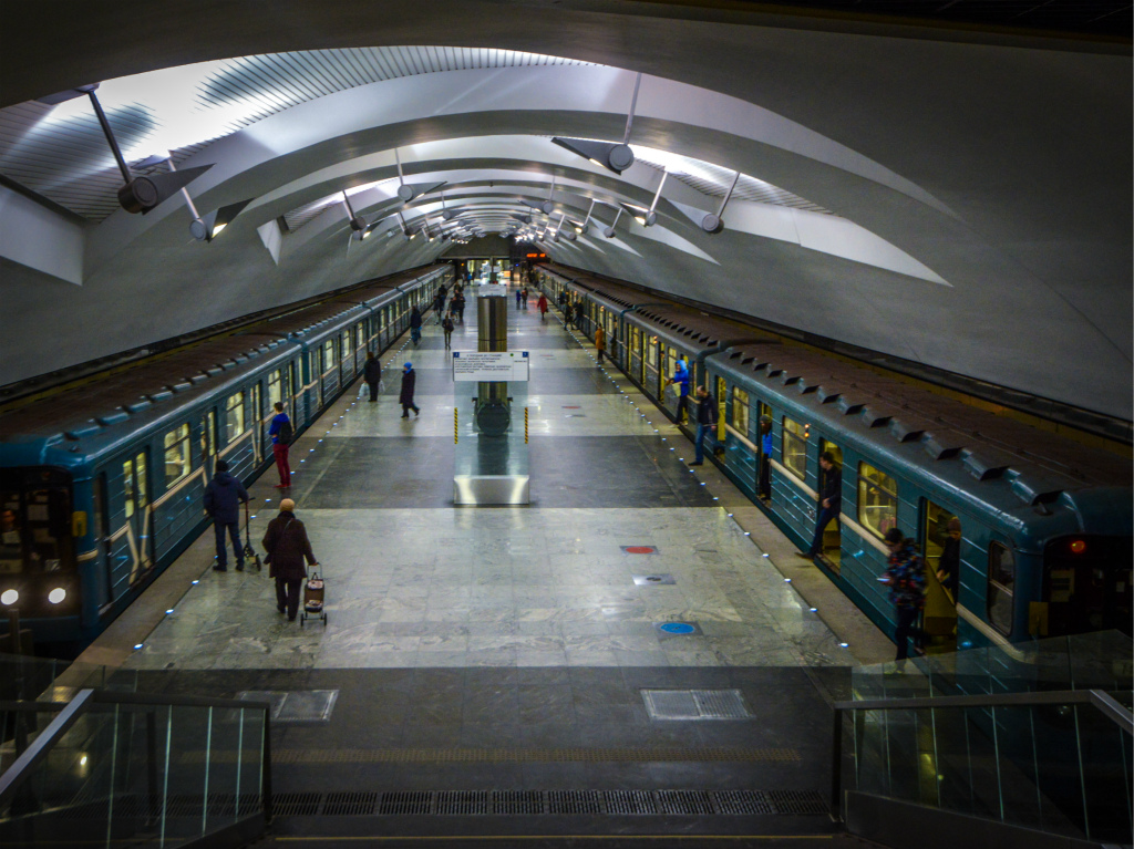 Московский метрополитен: станция &laquo;Шипиловская&raquo;