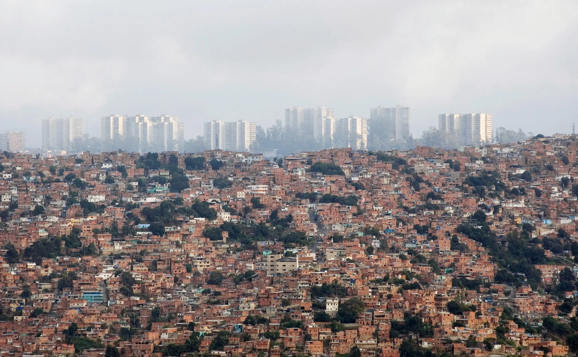 Eye ubiquitous / hutchison / Global Look Press