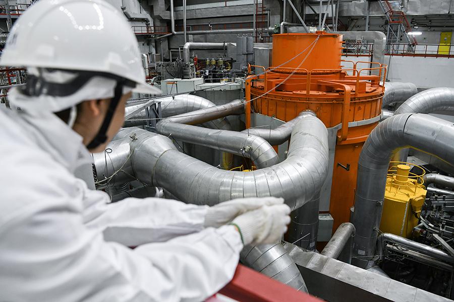 Энергоблок Белоярской АЭС первым в мире отработал год на МОКС-топливе