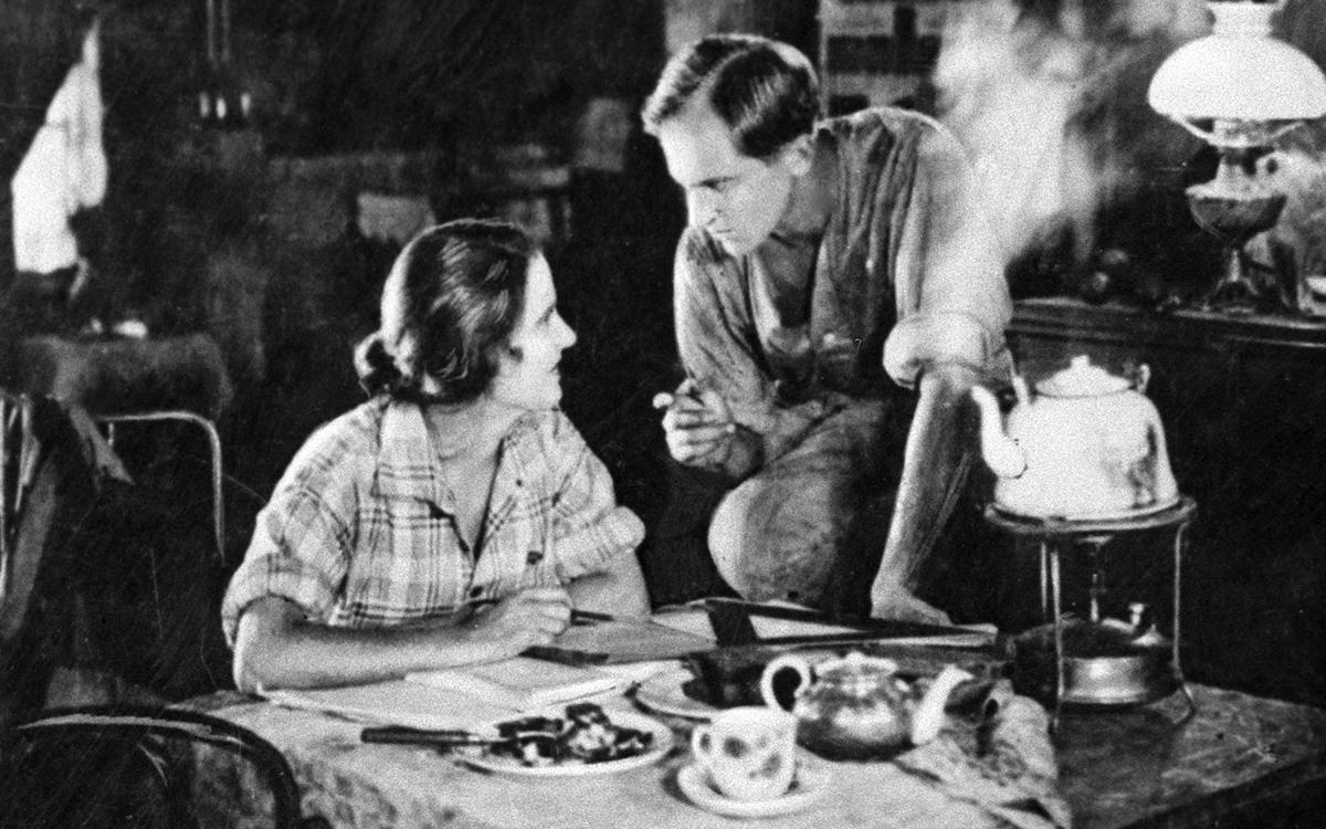 Посмотрите на прибор, который был в каждой советской семье. Что им делали