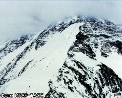 Непал и Китай спустя 150 лет договорились о высоте Эвереста 