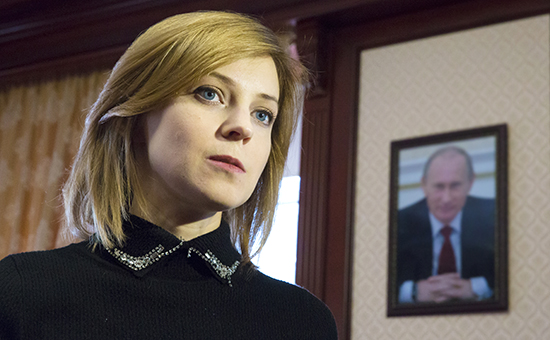 Прокурор Крыма Наталья Поклонская в рабочем кабинете, март 2016 года
