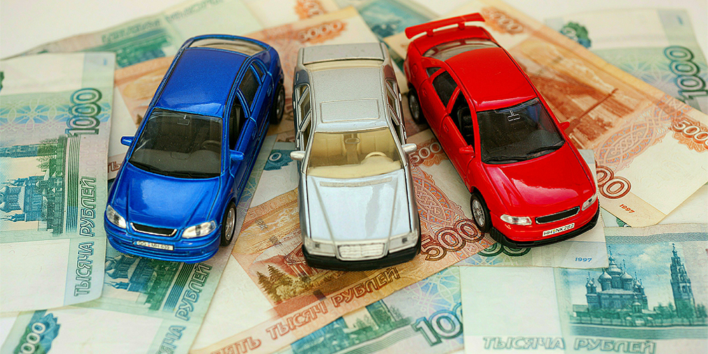 За две недели 13 автопроизводителей изменили цены в России