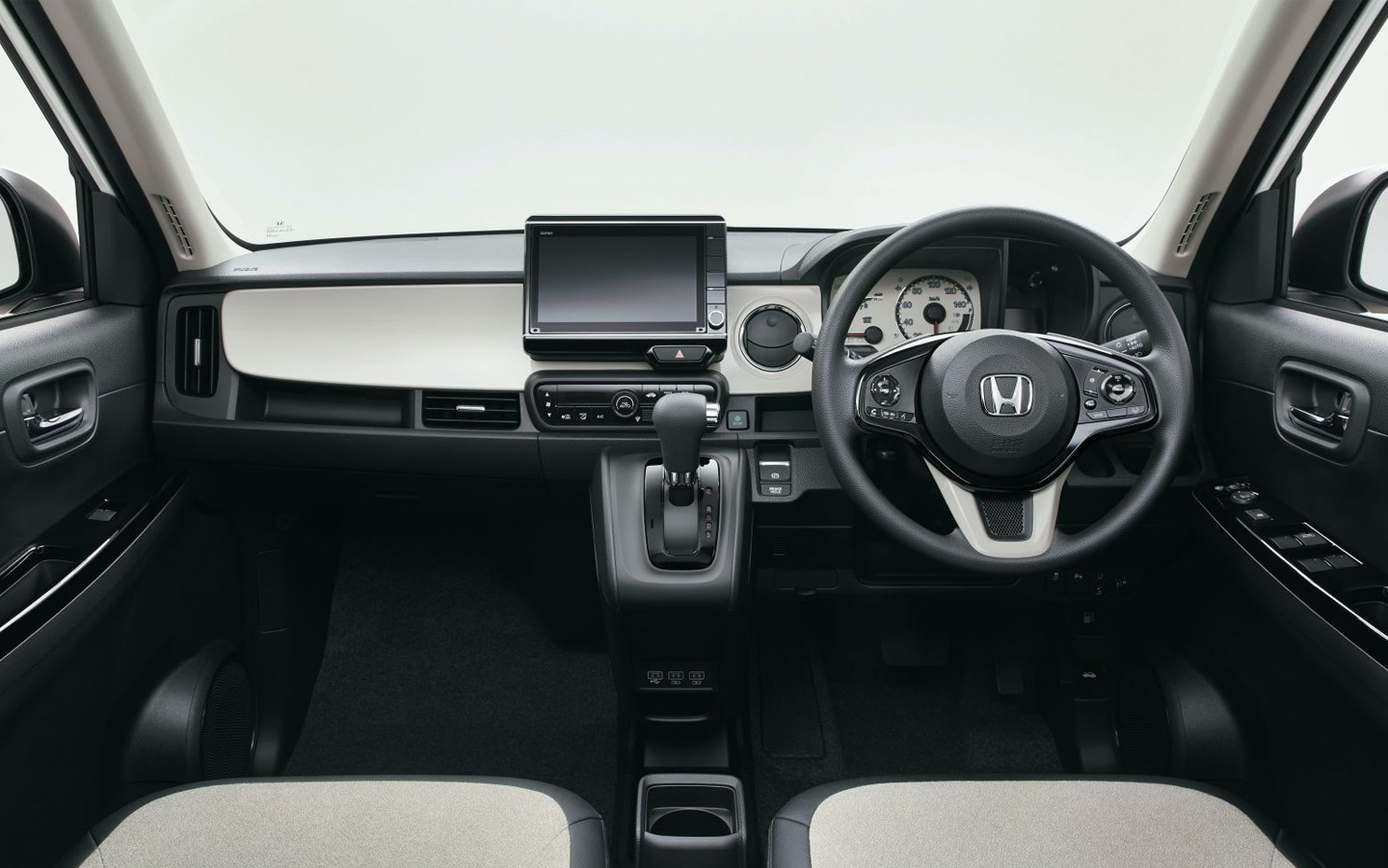 Honda рассекретила кей-кар N-One второго поколения