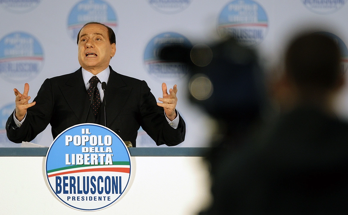 Max Rossi  / Reuters