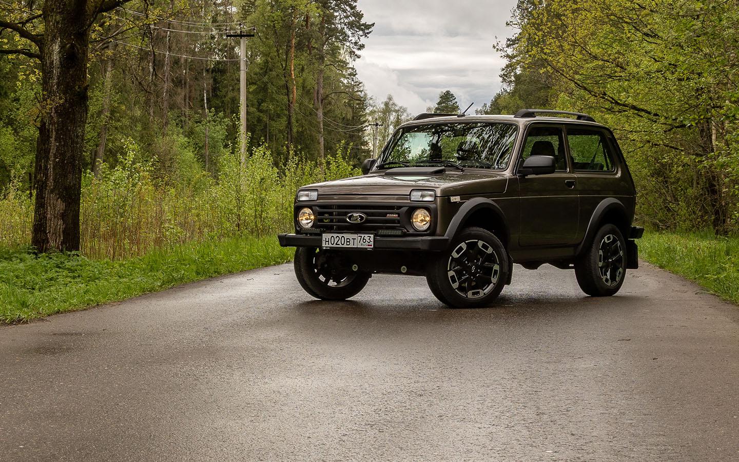 Lada Niva Sport