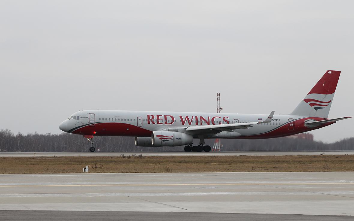 Борт Red Wings подготовился к экстренной посадке из-за пожара в двигателе