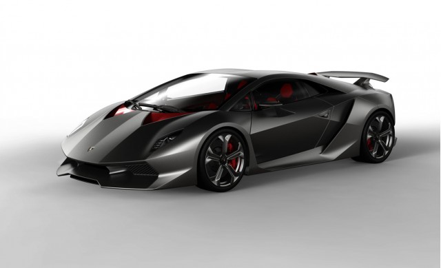 Lamborghini рассекретила самый легкий суперкар