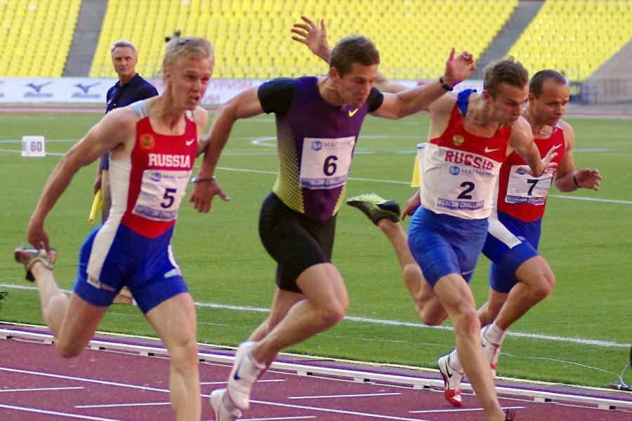 Александр Хютте (крайний слева) на международном турнире по легкой атлетике &laquo;Московский вызов 2011&raquo;