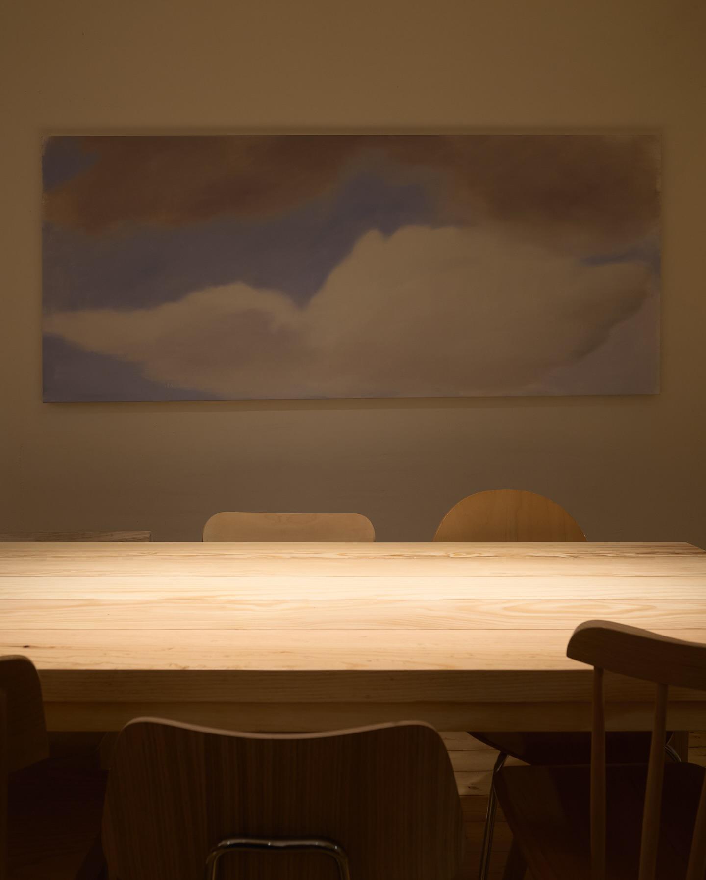 Третий зал &laquo;БУФ a39&raquo; с работой художницы 665806 (Регина Рзаева)