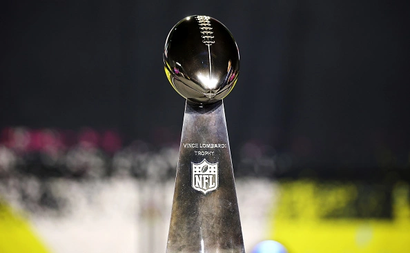 Chris Graythen / Getty Images