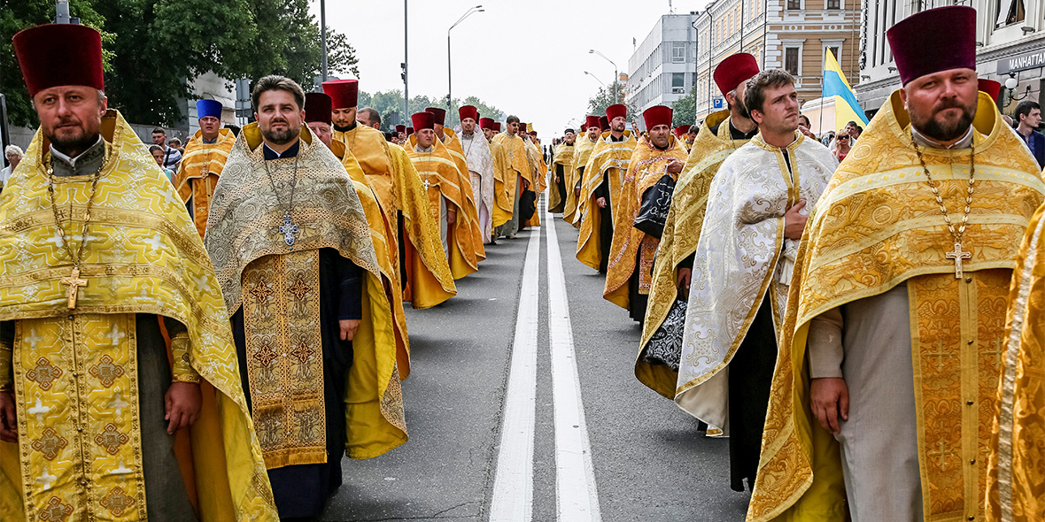 Митрополит вместо патриарха: как пройдет объединение украинских церквей
