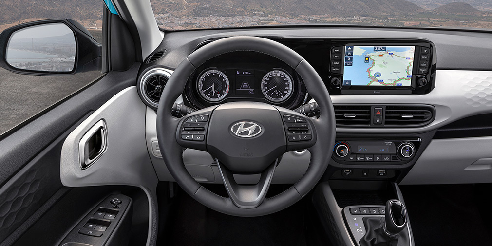 Самый маленький хэтчбек Hyundai сменил поколение и стал безопаснее
