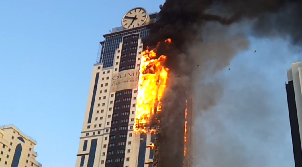 За пожар в чеченском небоскребе ответит простой строитель