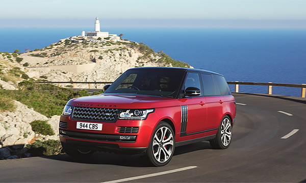 Land Rover представил обновленную версию Range Rover 