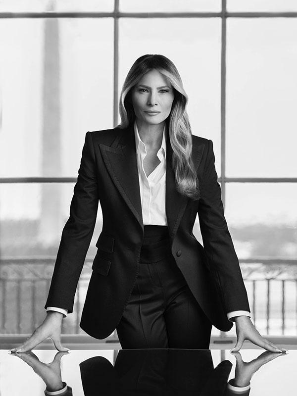 Официальный портрет Мелании Трамп, январь 2025 года