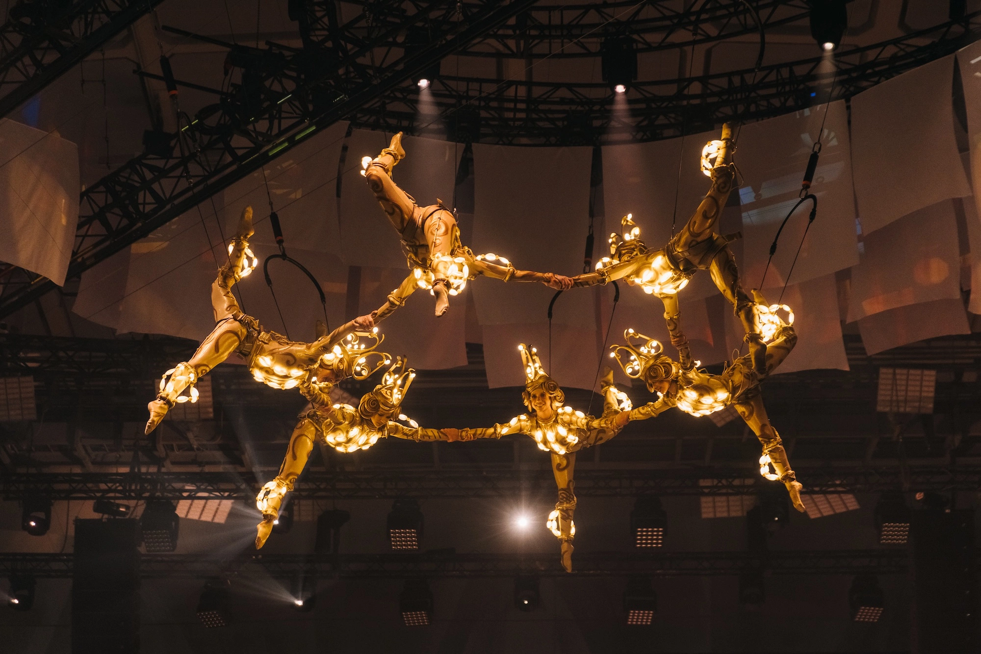 Куда сходить в январе: «Женитьбы» в двух городах, цирковые шоу и кино