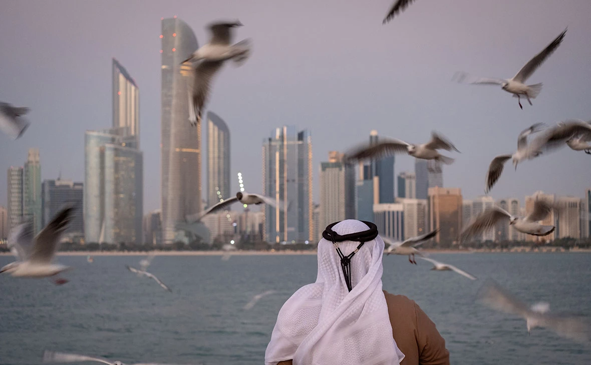 Eusaphzae / Shutterstock