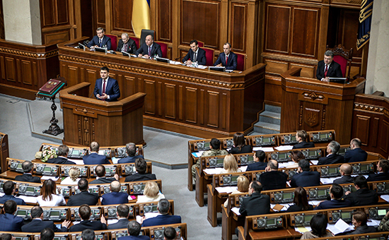 Председатель Верховной рады Украины Владимир Гройсман выступает на заседании Верховной рады Украины в Киеве