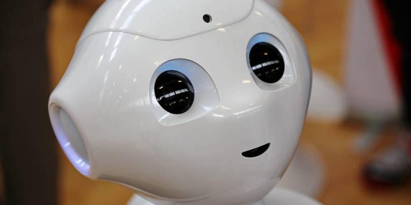 Робот Pepper от Softbank
