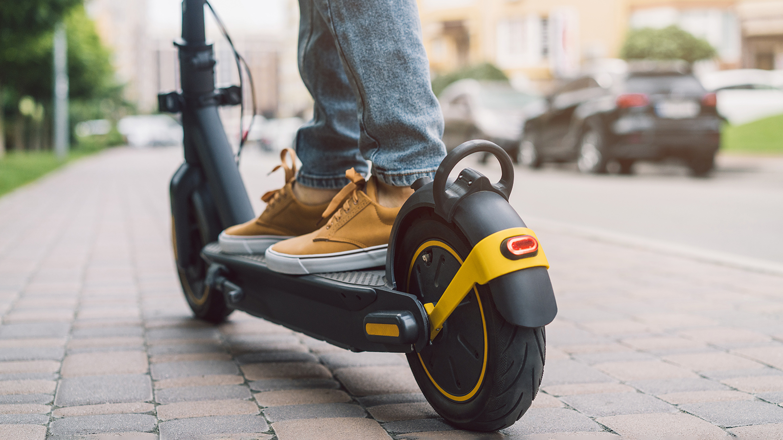 В Москве возбудили уголовное дело против самокатчика