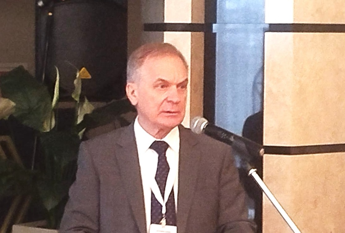 Руководитель УФНС России по Новосибирской области Геннадий&nbsp;Морозов