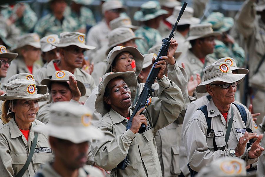 Празднование десятилетия Боливарианской милиции в Каракасе, Венесуэла, 13 апреля 2019 года