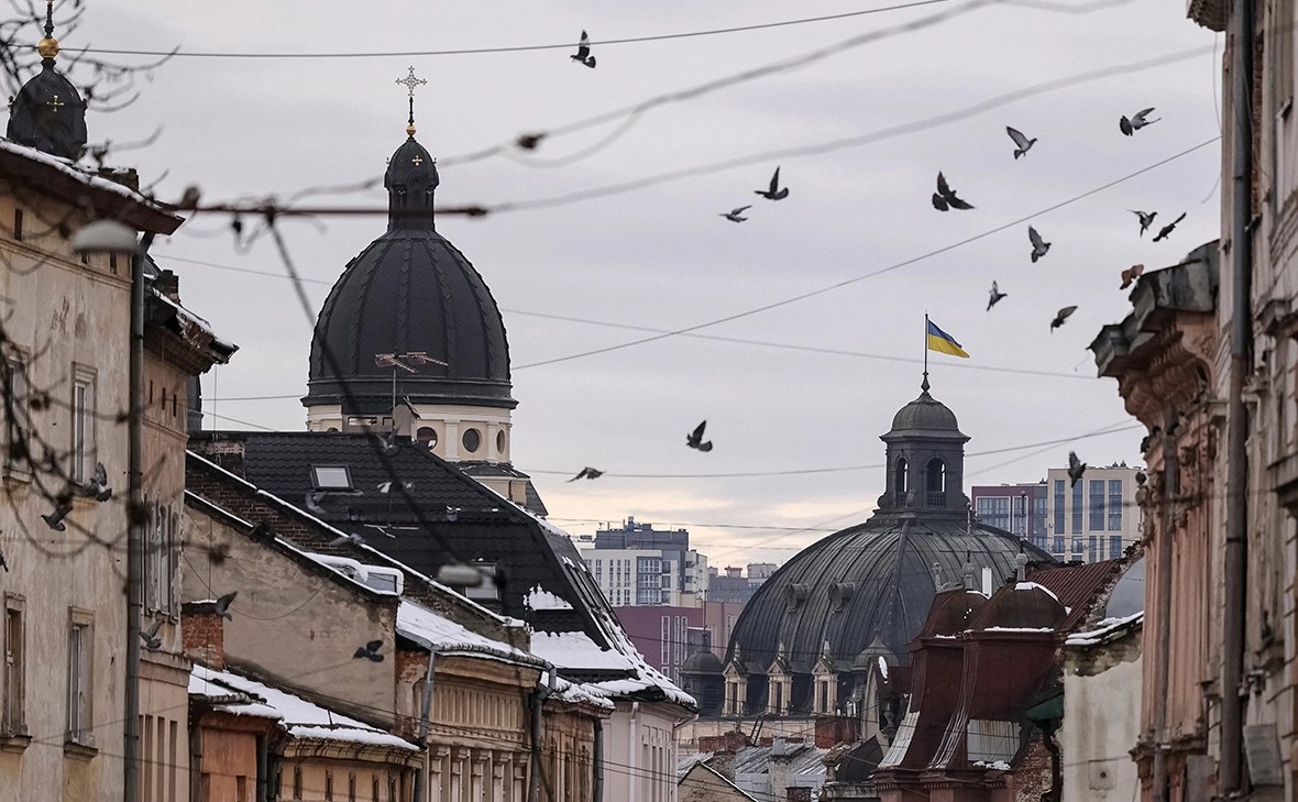 Roman Baluk / Reuters