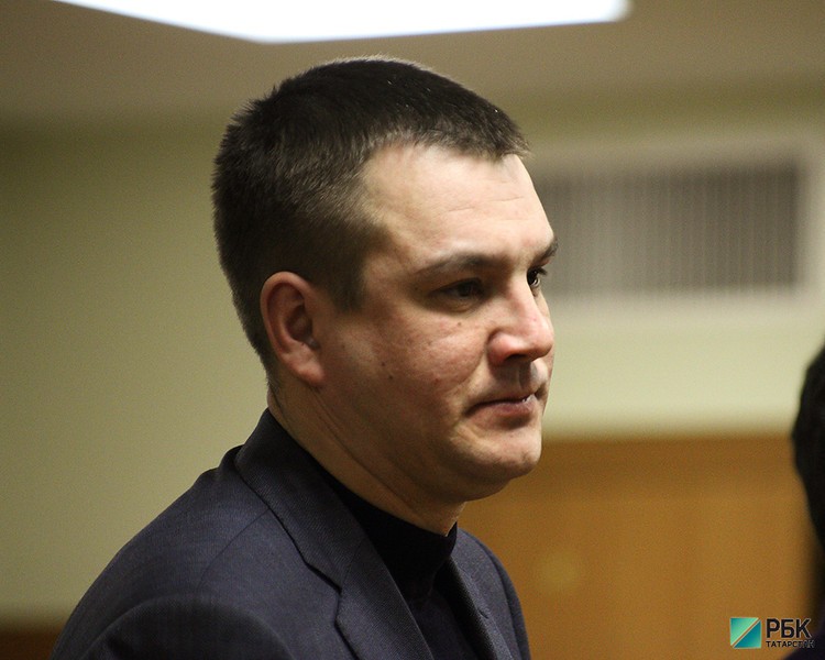 Проходящего по делу ОБНОН экс-главу казанской полиции взяли под стражу