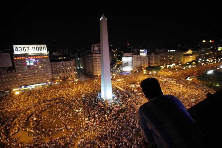 Латиноамериканская весна: по Аргентине прокатилась волна демонстраций