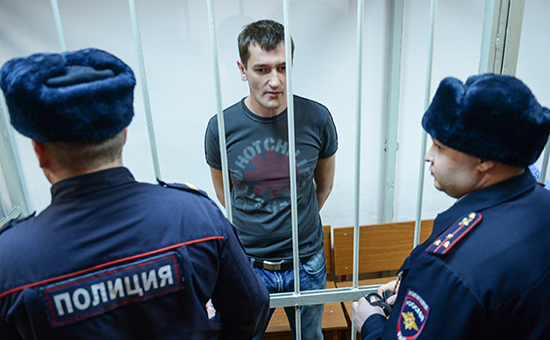 Олег Навальный во время оглашения приговора в Замоскворецком суде города Москвы, 30 декабря 2014 года


