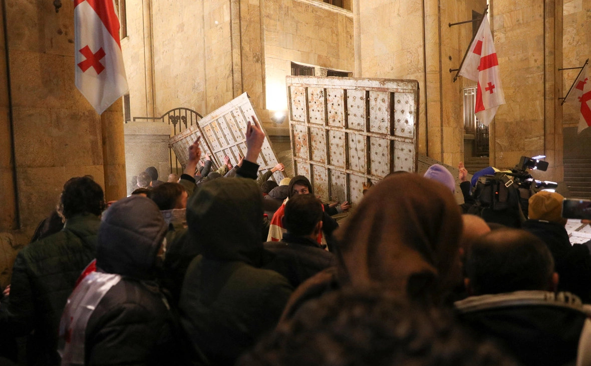 Irakli Gedenidze / Reuters