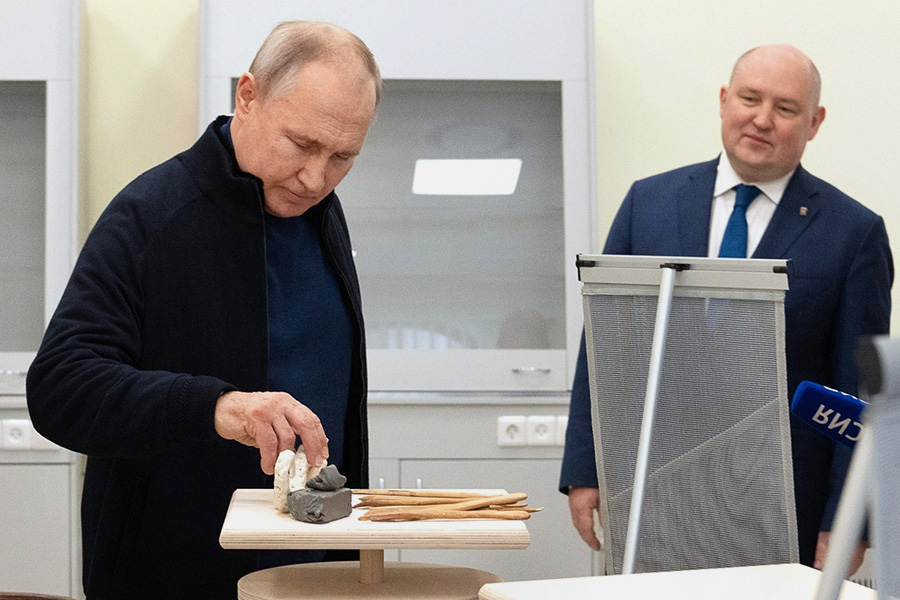 Владимир Путин приехал в Крым и посетил историко-археологический парк «Херсонес Таврический»
