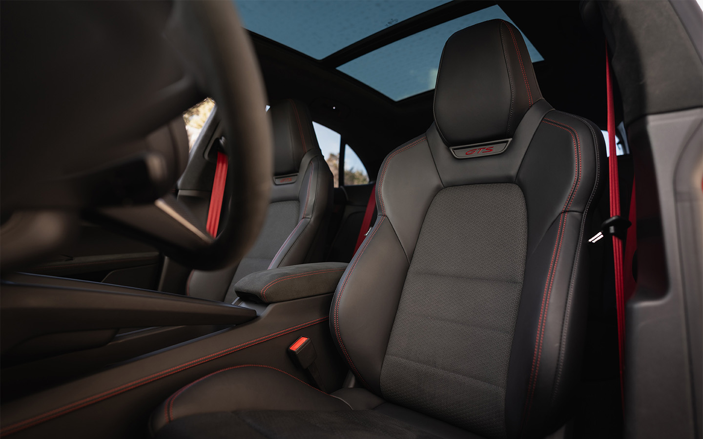 Porsche Macan GTS Electric