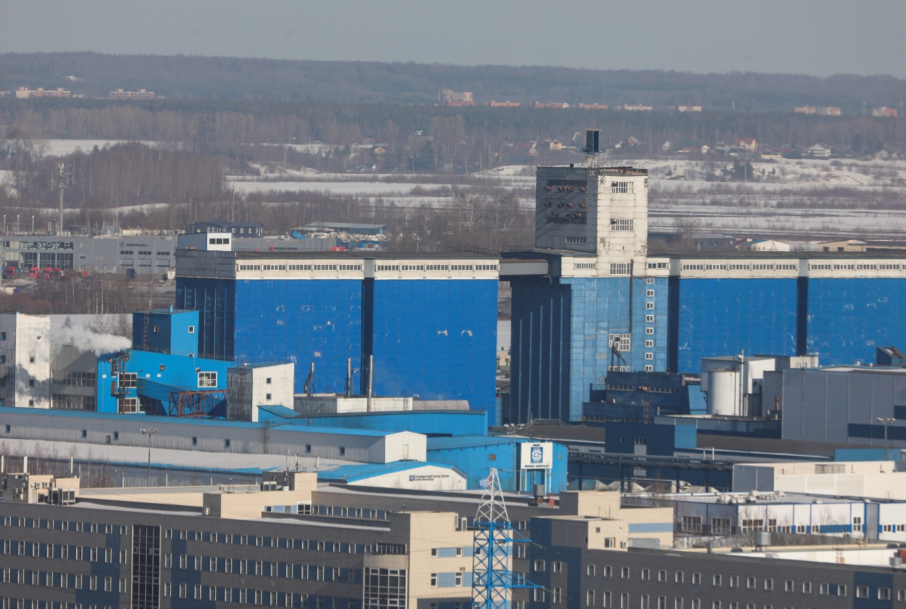 Завод пивоваренной компании &laquo;Балтика&raquo; в Санкт-Петербурге