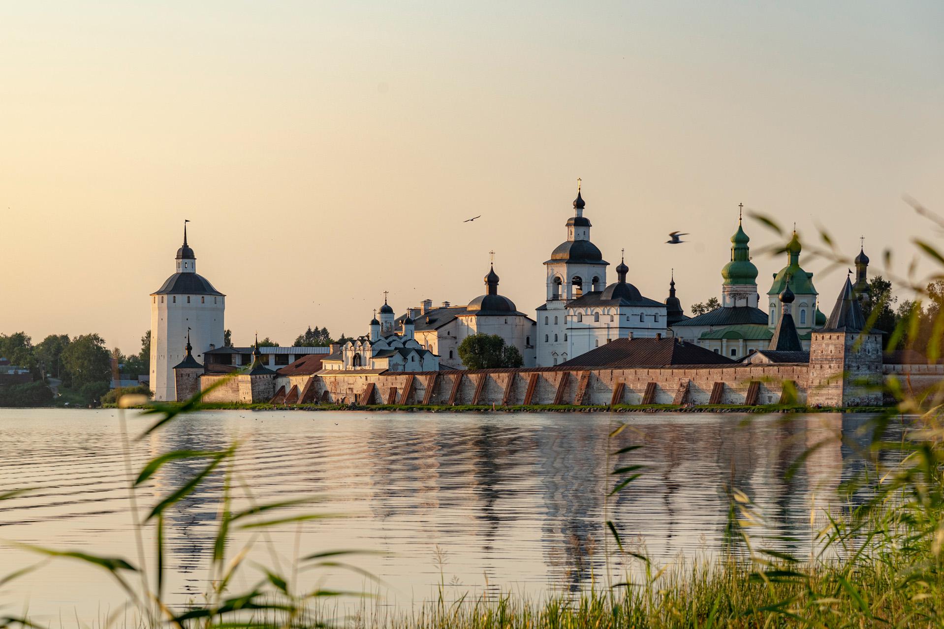 Кирилло-Белозерский монастырь в Вологде
