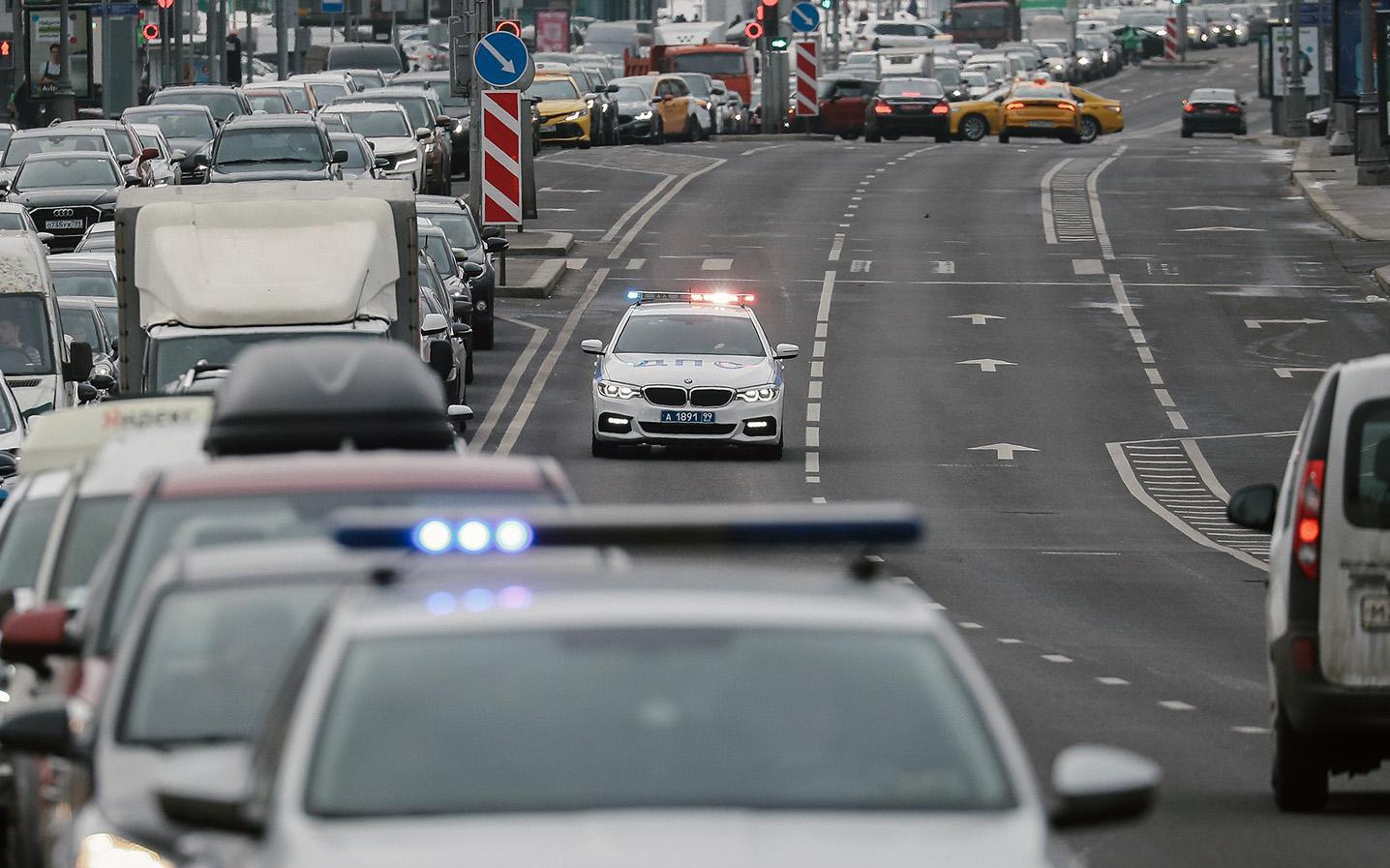 Водителей предложили по-новому предупреждать о перекрытиях. Что известно