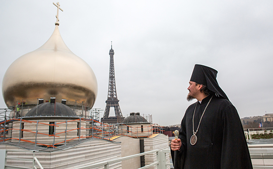 Основной купол собора Российского духовно-культурного центра в&nbsp;Париже, расположенного неподалеку от&nbsp;Эйфелевой башни
